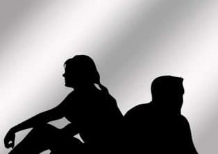 Discutez en famille: passifs agressifs et gentils