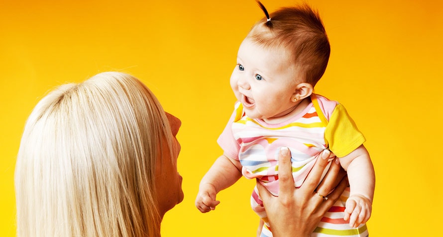 Apprenez à communiquer avec votre bébé 3 apprenez-vous aux parents à communiquer avec votre bébé
