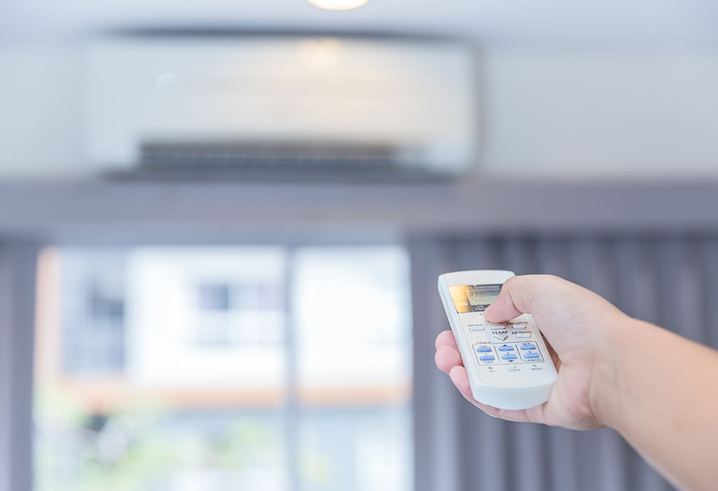 Est-il sûr d'utiliser un refroidisseur d'air ou un climatiseur (AC) dans ... 7 Utilise un refroidisseur d'air ou un climatiseur (AC) sans danger pour votre bébé