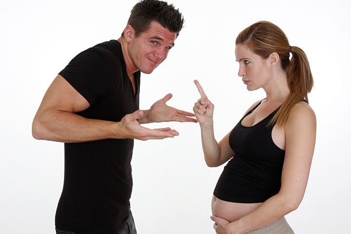 Pisser une femme enceinte 