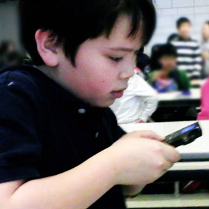 Fourth Grader prépare un documentaire pour le déjeuner scolaire et remporte des prix