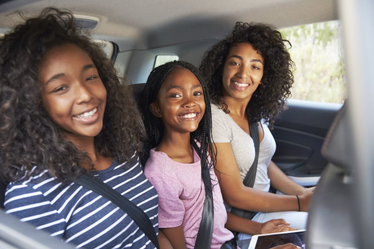 Guide de survie en voiture longue pour les familles nombreuses