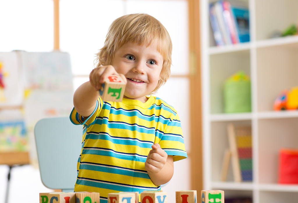 Comment apprendre à votre enfant à épeler des mots - 15 amusants… 3 Comment apprendre à votre enfant à épeler des mots