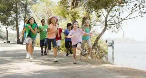 Mode de vie sédentaire, manque d'espace ouvert, santé des enfants, enfants et exercice, amenez vos enfants à faire de l'exercice, planifiez des activités amusantes avec les enfants