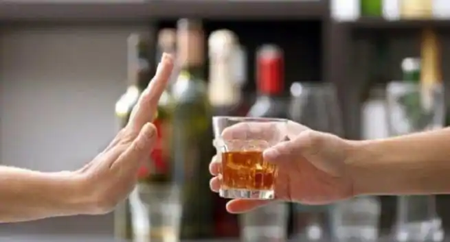La consommation excessive d'alcool peut facilement ajouter 4 cm à votre tour de taille 8 en buvant