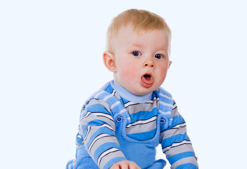 Un bébé tousse