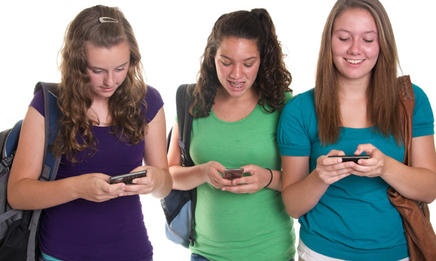 Les adolescents et trop de textos