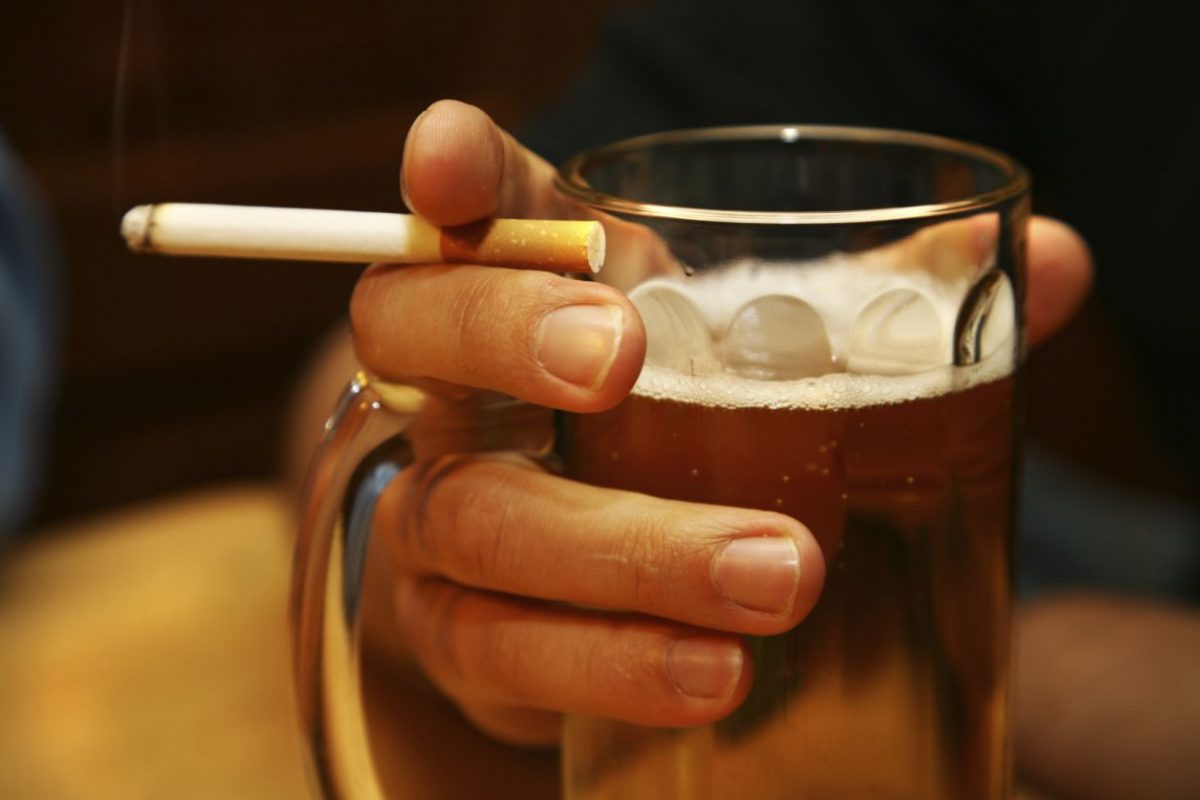 Les dangers du tabagisme pour les alcooliques 8 Les dangers du tabagisme pour les alcooliques