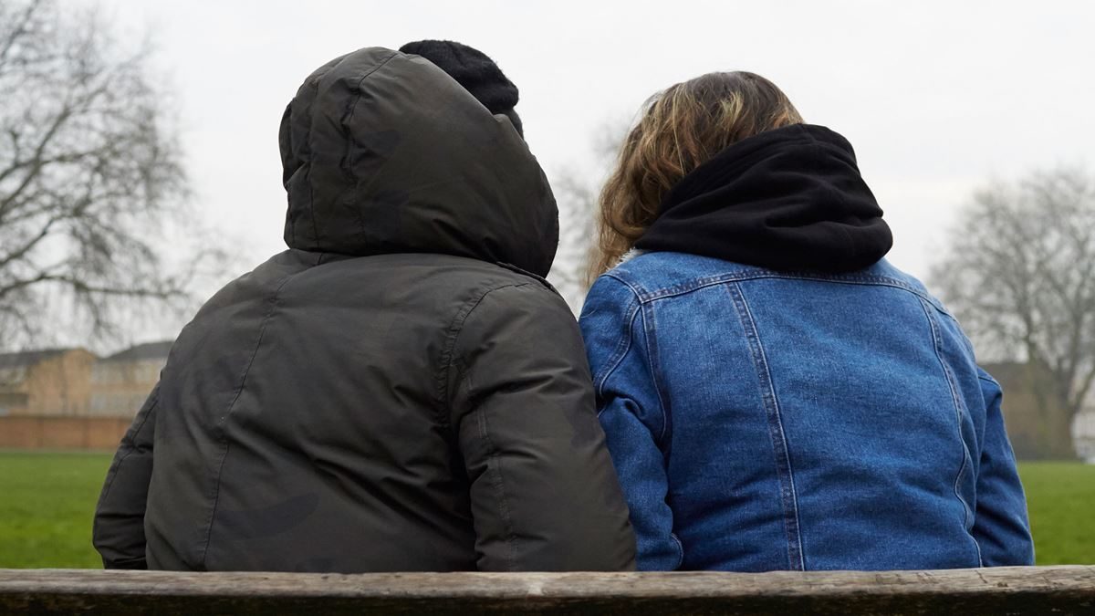Qu'est-ce que c'est de pleurer pour quelqu'un qui est encore en vie