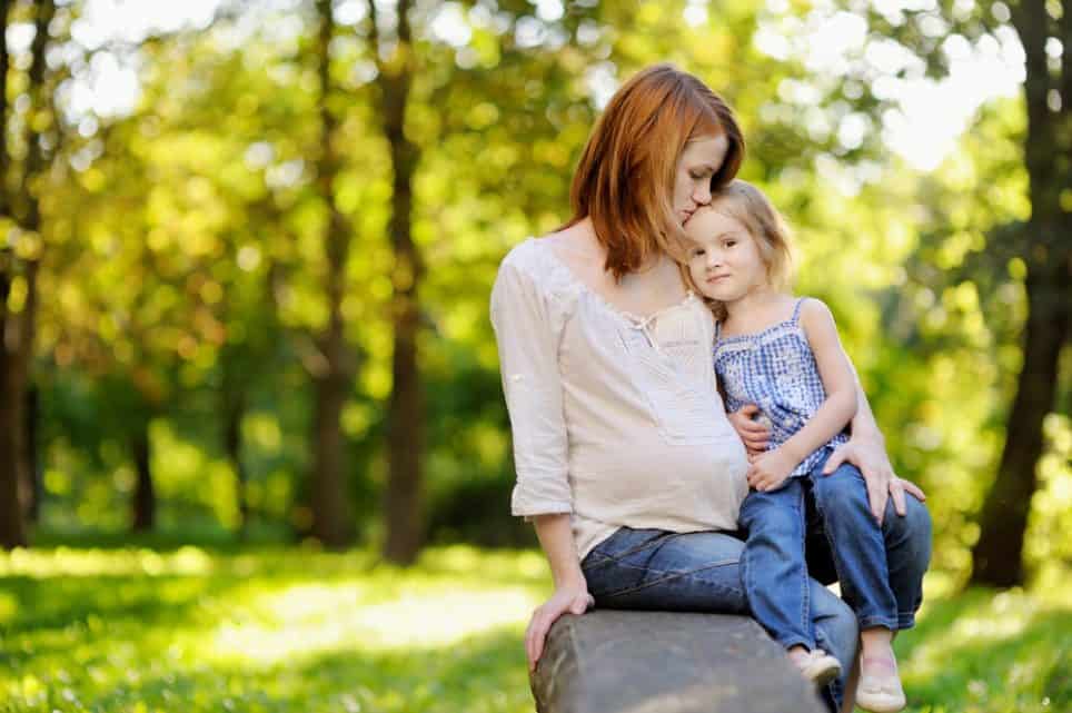 Jongler avec la grossesse et la maternité: comment le faire fonctionner