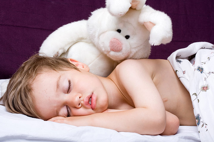 Molluscum contagiosum chez les jeunes enfants