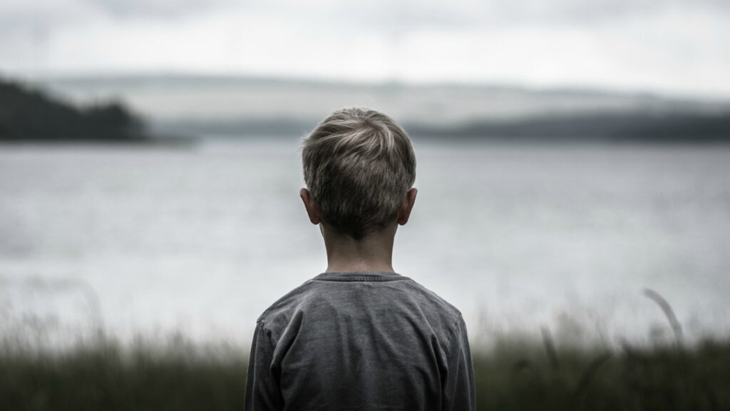 Mon enfant est l'enfant «puant», mais ce n'est pas à cause d'une mauvaise hygiène