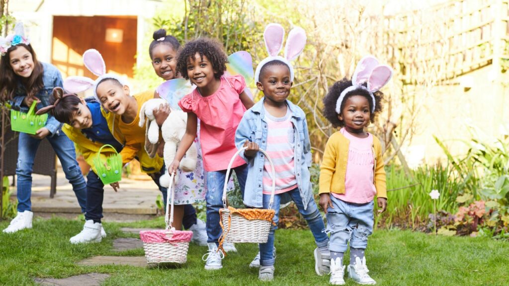 Message d'intérêt public: voici quelques règles pour la chasse aux œufs de Pâques des enfants