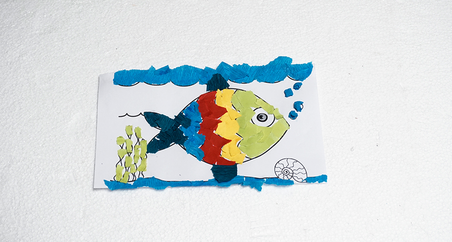 Papier crépon Rainbow Fish DIY 4 papier crépon poisson arc-en-ciel bricolage