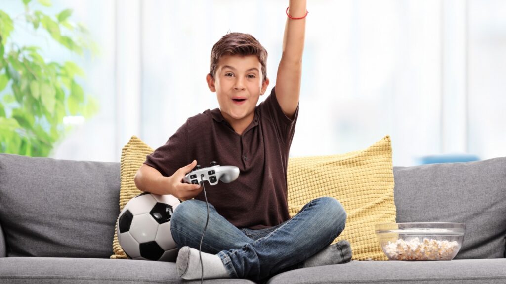 Quand un enfant est-il prêt à rester seul à la maison?