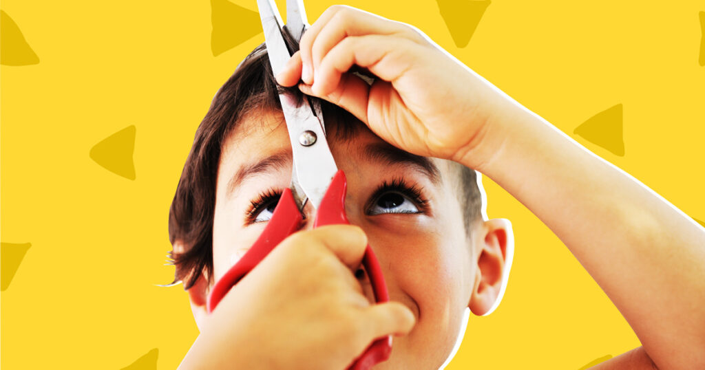 Que s'est-il passé lorsque mon enfant de 4 ans s'est coupé les cheveux?