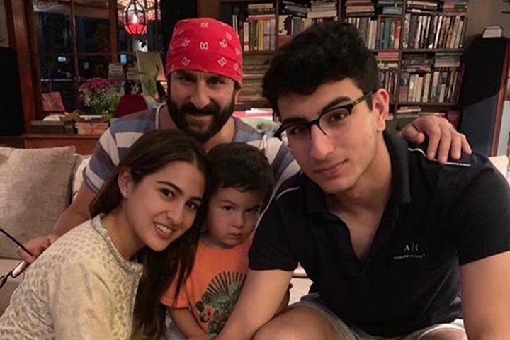 Saif Ali Khan parle de la différence de parentage Sara Ali Khan, Ibrahim Ali Khan et Taimur Ali Khan 25 Saif Ali Khan parle de la différence de parentage Sara Ali Khan, Ibrahim Ali Khan et Taimur Ali Khan
