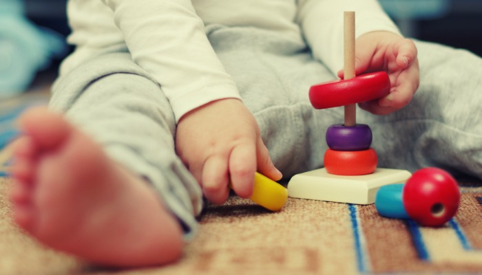 Alors, vous avez envoyé votre enfant dans une école Montessori? 3 Alors, vous avez envoyé votre enfant dans une école Montessori?