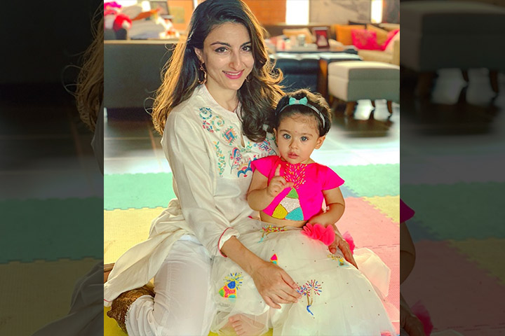 Soha Ali Khan sur l'allaitement maternel Inaaya