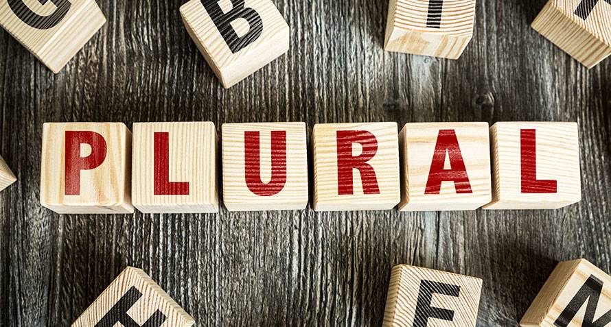 enseigner aux enfants d'âge préscolaire tous les pluriels