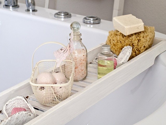 baignoire avec plateau