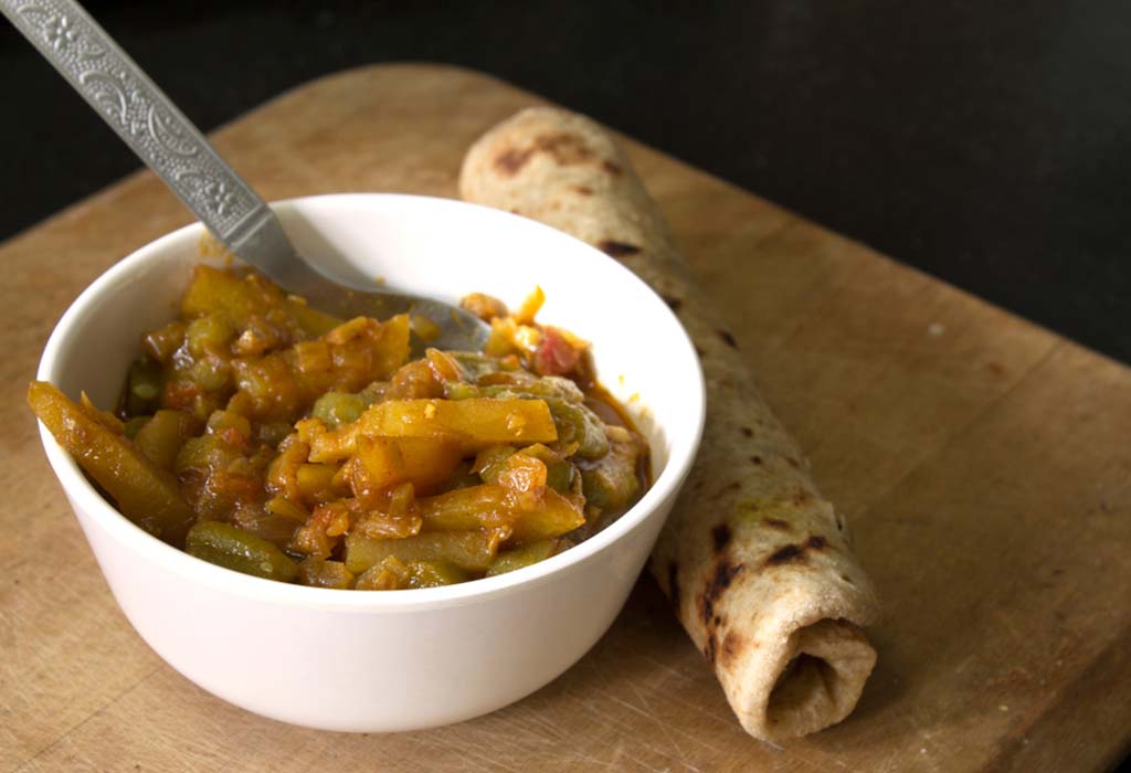 Turai (courge serpent) Moong Dal (Green Gram Split) Sabzi Recipe 7 Turai (courge serpent) Moong Dal (Green Gram Split) Sabzi Recipe