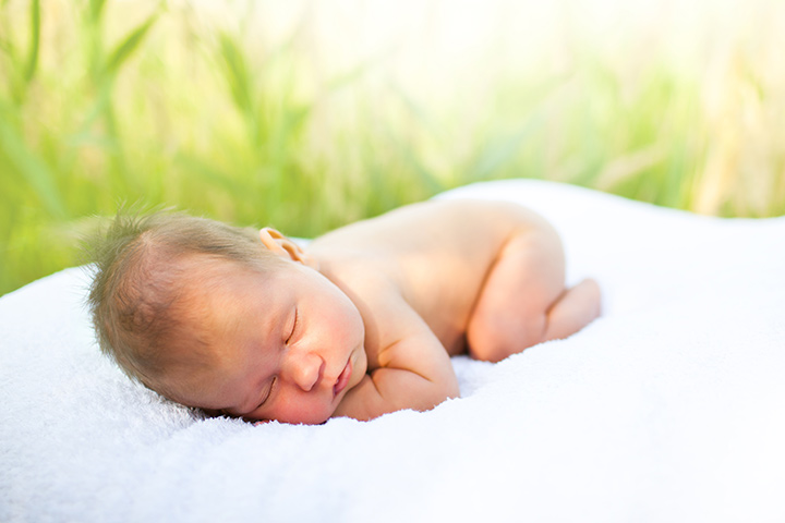 Vitamine D pour bébé: pourquoi et combien en ont-ils besoin? 10 La vitamine D pour les bébés
