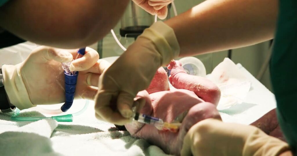 Votre bébé a vraiment besoin d'une injection de vitamine K à la naissance