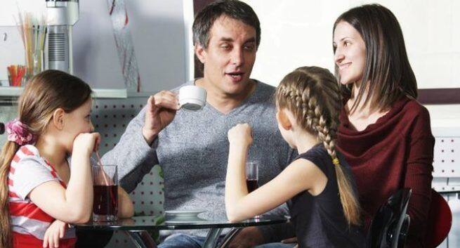 communication efficace, conseils parentaux, parentalité saine
