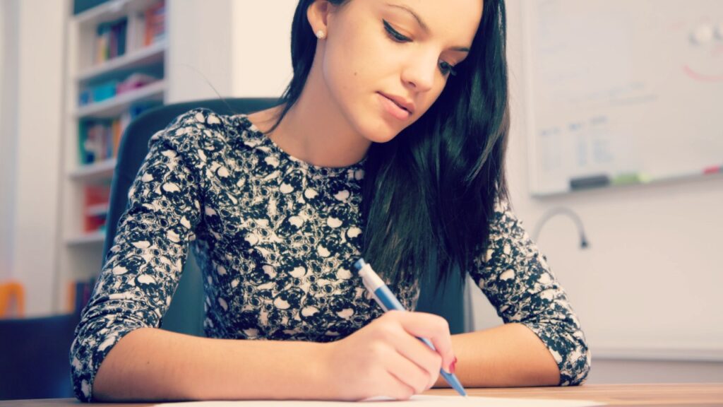 Ce que les parents devraient savoir sur la saison des demandes d'inscription au Collège 3 Ce que les parents devraient savoir sur la saison des demandes d'inscription au Collège