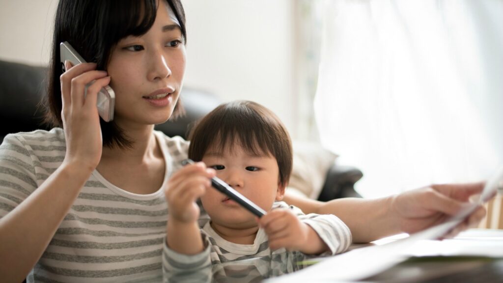 Pourquoi mon enfant va toujours à la garderie quand je travaille à domicile