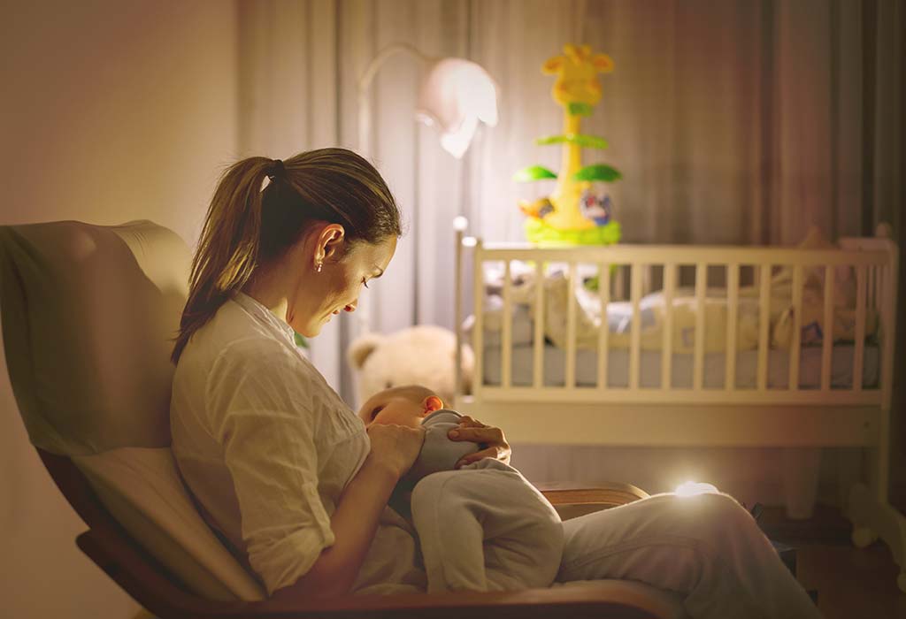 Cette routine de coucher pour bébé doit être apportée MAINTENANT! 8 Cette routine du coucher pour les bébés doit être rapportée MAINTENANT!