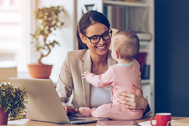 Une étude révèle que les femmes qui ont des bébés plus tard peuvent vivre plus longtemps!