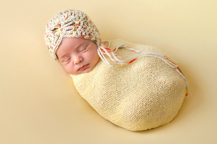 Des couvertures pour emmailloter votre bébé et des conseils pour emmailloter bébé