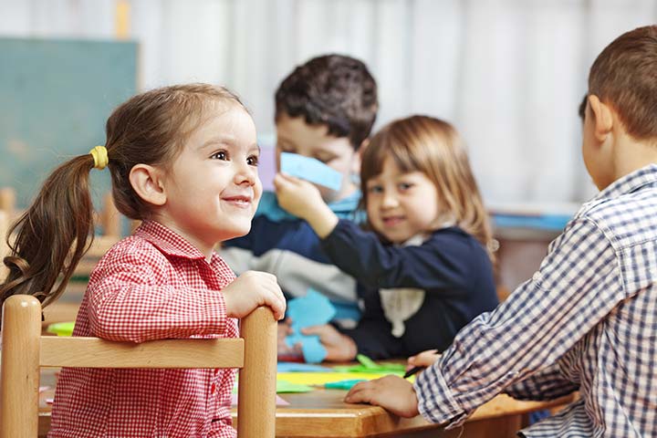5 avantages et inconvénients d'envoyer votre enfant à l'école maternelle