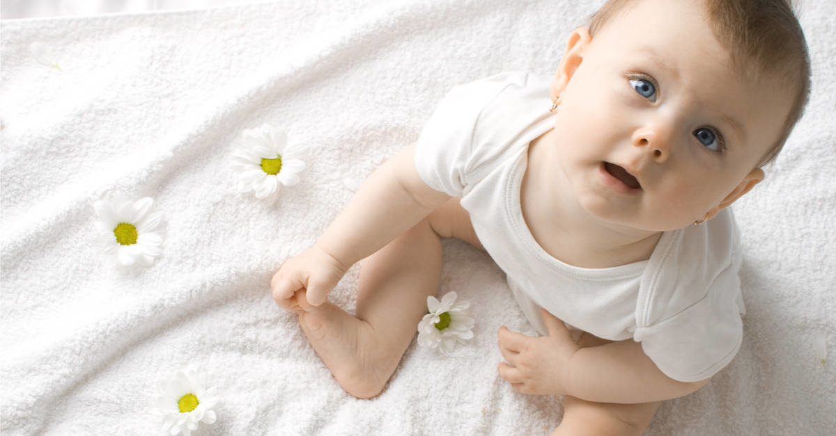 Quand les bébés s'assoient-ils? Comment savoir quand les bébés sont assis