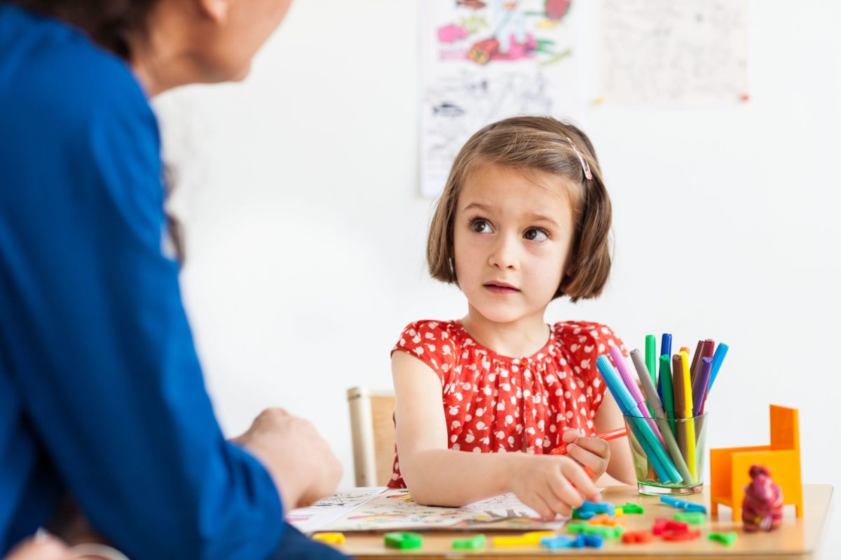 Mon enfant pourrait-il bénéficier d'une thérapie par le jeu?