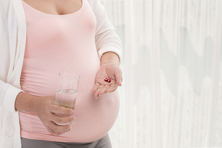 Provoque des malformations congénitales pendant la grossesse