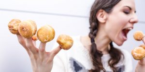 Quelle est la théorie de la maîtrise de soi en psychologie? 5 Ignorer la théorie de la maîtrise de soi