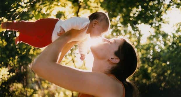 Chanter des berceuses pour votre nouveau-né peut vous aider à vous remettre de la dépression post-partum 4 postpartum foods
