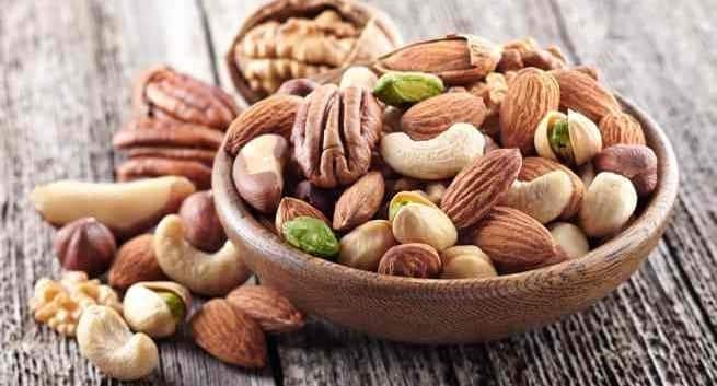 Les enfants devraient manger des noix, de l'avocat et du poisson tous les jours pour réduire le risque d'asthme et de rhinite 5 nuts