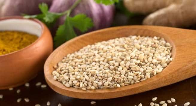 Utilisez des graines de sésame pour améliorer votre peau et votre santé 5 sesame-seeds spices that help control hypertension