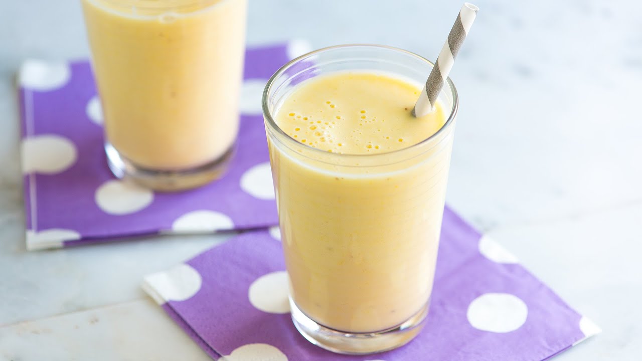 Banan smoothie 5 läckra recept för en nyttig start på dagen 9 banan smoothie