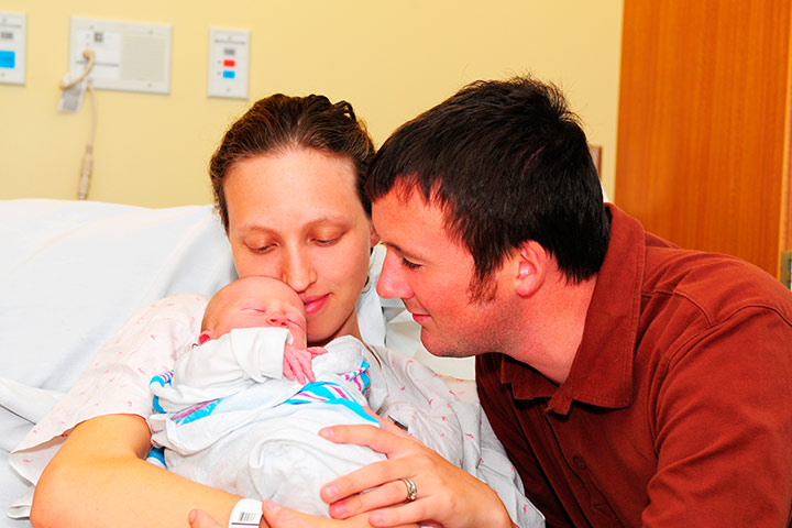 15 photos de naissance brutes montrant le côté sensible des papas 6 Photos de naissance brutes montrant le côté sensible des papas