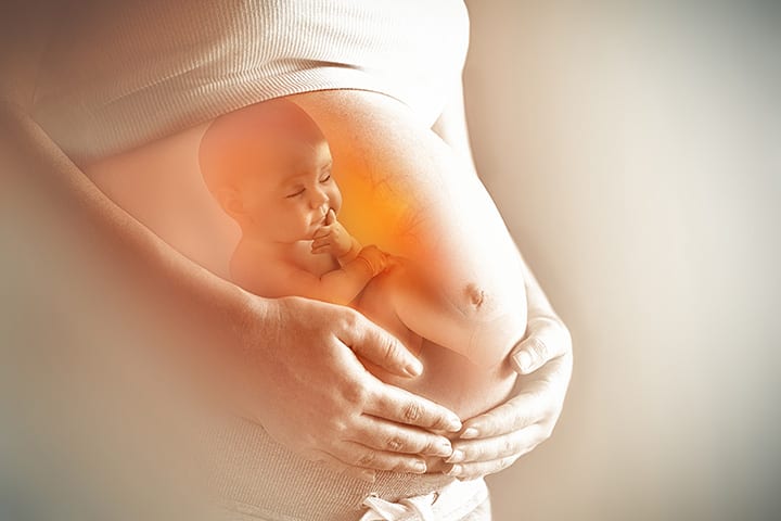 4 Dinge, die ein ungeborenes Baby im Alter von 9 Monaten fühlen kann (und 2 nicht)