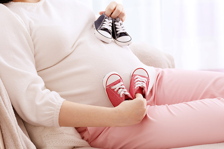 Anzeichen und Symptome einer Zwillingsschwangerschaft
