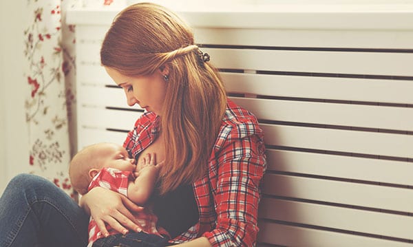 Un estudio dice que los bebés amamantados no necesariamente serán más inteligentes