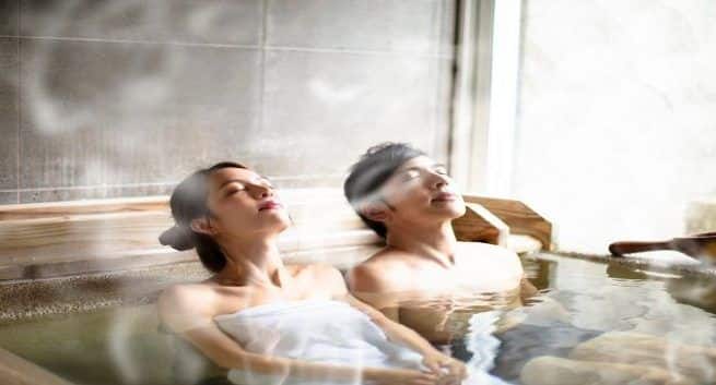 Ein heißes Bad kann helfen, Entzündungen und Blutzuckerspiegel für einen gesunden Körper zu verbessern, findet Studie