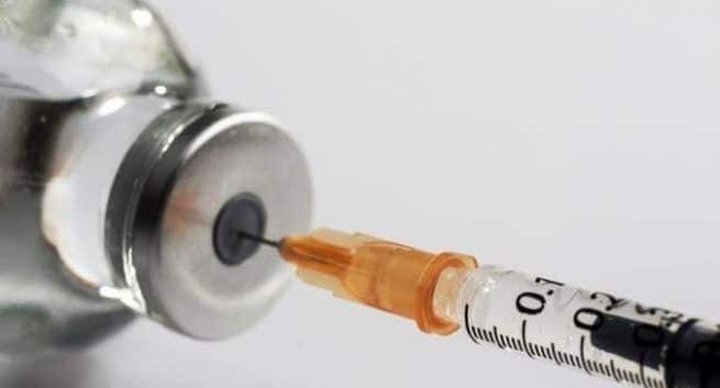 ऑक्‍सफोर्ड यूनिवर्सिटी की AZD1222 वैक्‍सीन का मानव ट्रायल हुआ सफल