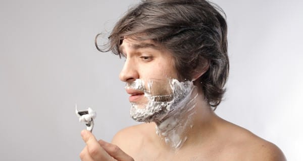 Shaving razor infections